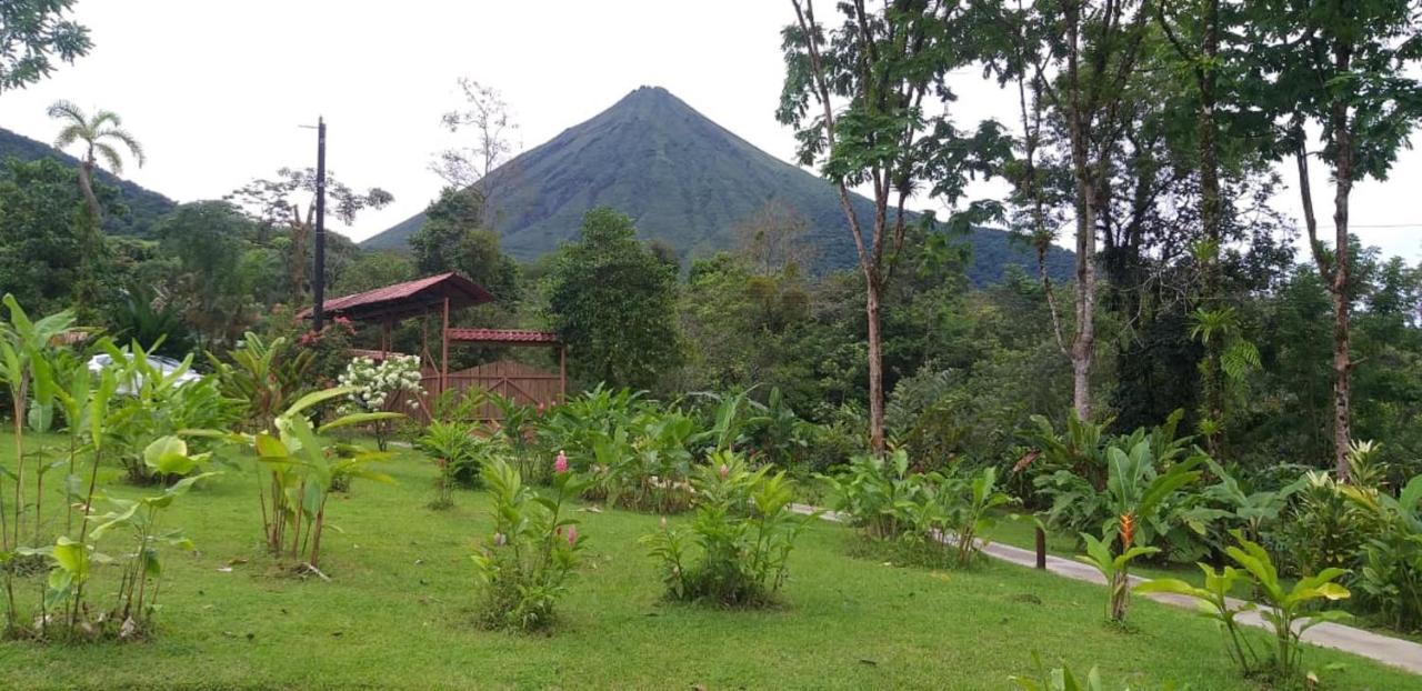 Tropical Suites & Villas La Fortuna Exteriör bild